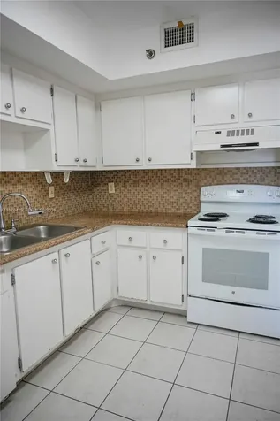 901 Hillcrest Drive Hollywood FL 33021