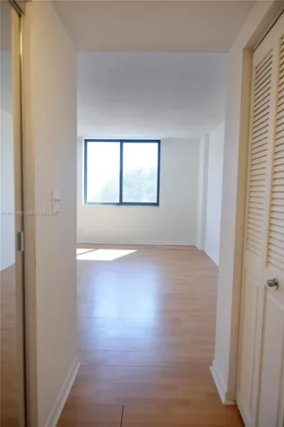 901 Hillcrest Drive Hollywood FL 33021