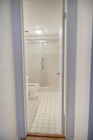 901 Hillcrest Drive Hollywood FL 33021