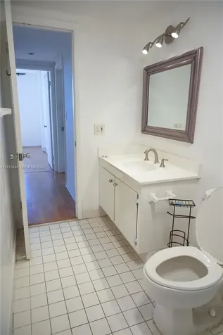 901 Hillcrest Drive Hollywood FL 33021