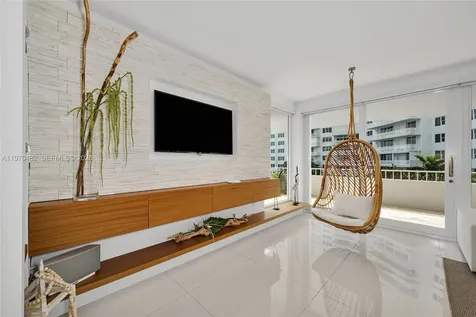 199 Ocean Lane Drive Key Biscayne FL 33149