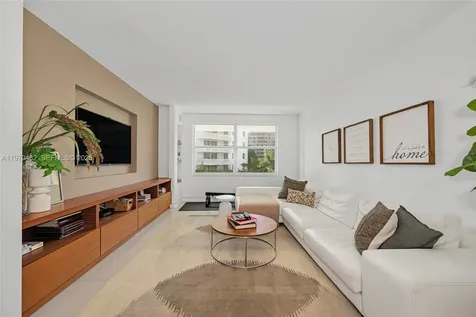 199 Ocean Lane Drive Key Biscayne FL 33149