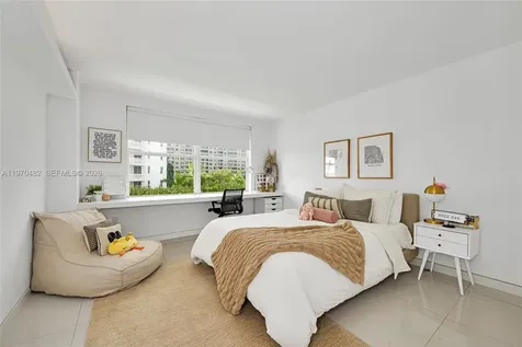199 Ocean Lane Drive Key Biscayne FL 33149