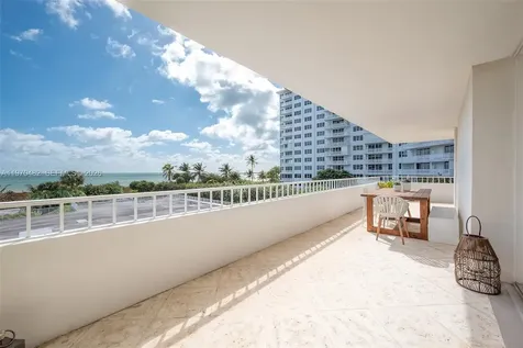 199 Ocean Lane Drive Key Biscayne FL 33149