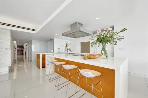 199 Ocean Lane Drive Key Biscayne FL 33149