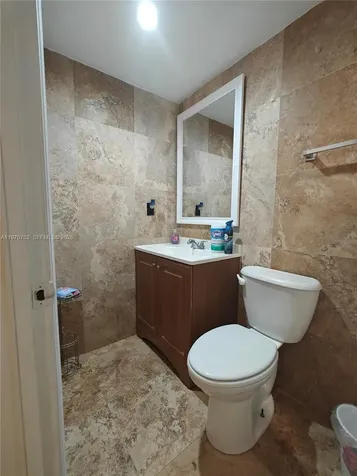999 Brickell Bay Drive Miami FL 33131