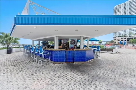 999 Brickell Bay Drive Miami FL 33131