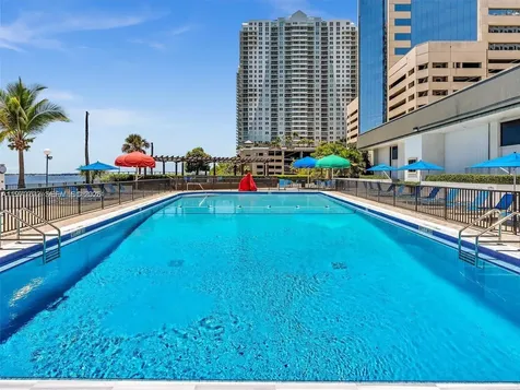 999 Brickell Bay Drive Miami FL 33131