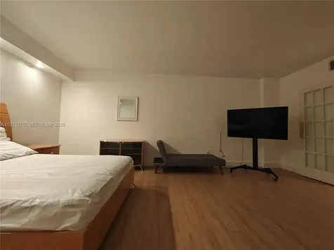 999 Brickell Bay Drive Miami FL 33131