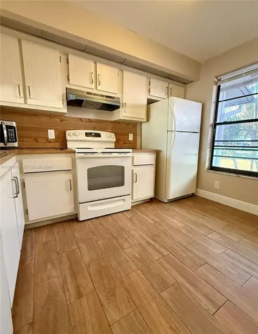 201 Lake Pointe Drive Lauderdale Lakes FL 33309