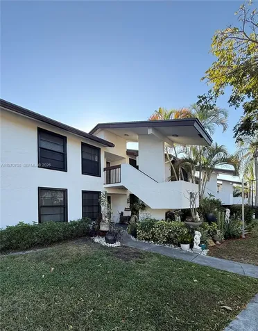 201 Lake Pointe Drive Lauderdale Lakes FL 33309