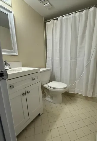 201 Lake Pointe Drive Lauderdale Lakes FL 33309