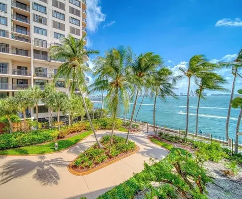 520 Brickell Key Drive Miami FL 33131