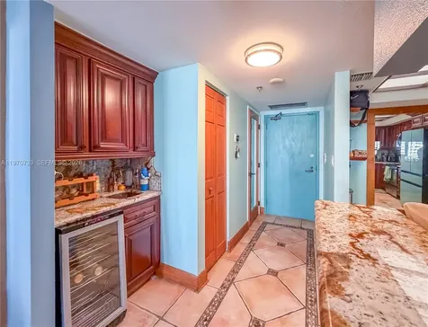 520 Brickell Key Drive Miami FL 33131