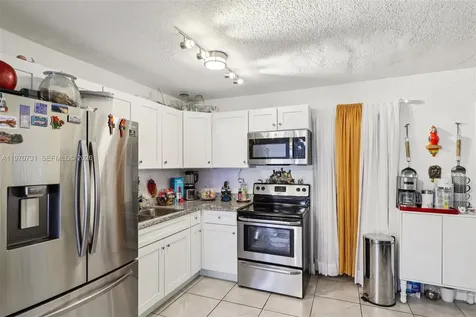 6402 NW 8th Avenue Miami FL 33150