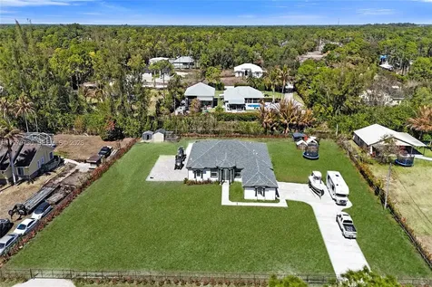 13673 N 77th Place N Loxahatchee FL 33412