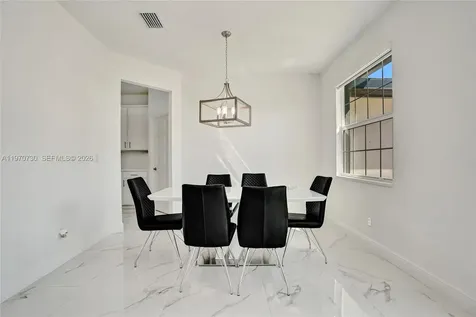 13673 N 77th Place N Loxahatchee FL 33412