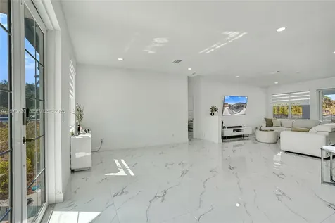 13673 N 77th Place N Loxahatchee FL 33412