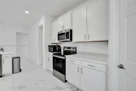 13673 N 77th Place N Loxahatchee FL 33412