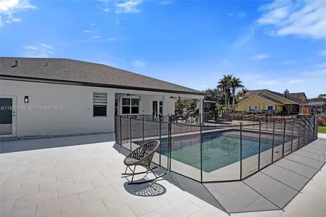13673 N 77th Place N Loxahatchee FL 33412