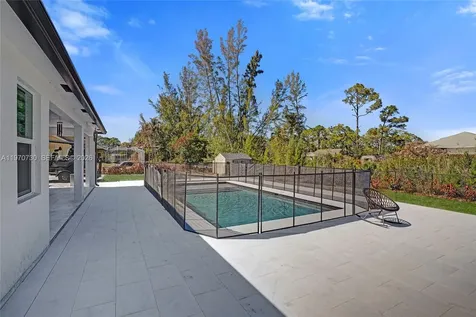 13673 N 77th Place N Loxahatchee FL 33412