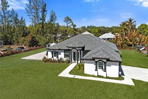 13673 N 77th Place N Loxahatchee FL 33412