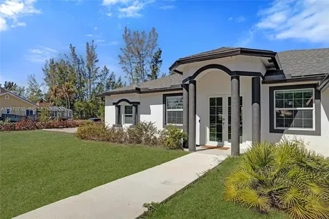 13673 N 77th Place N Loxahatchee FL 33412