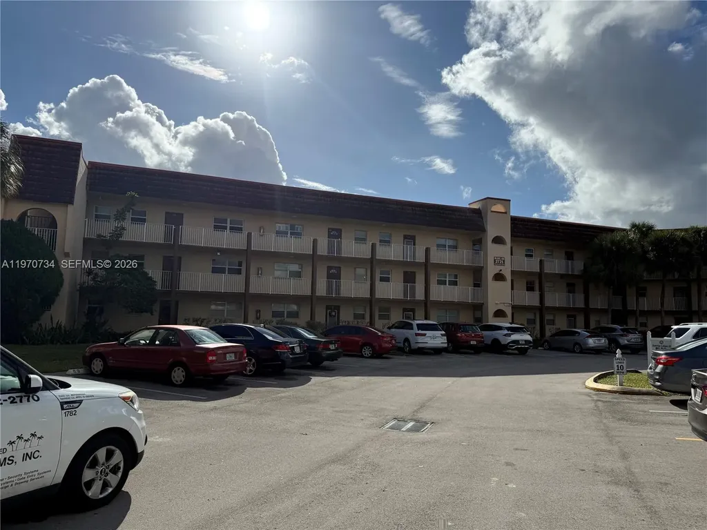 2721 N Pine Island Road Sunrise FL 33322