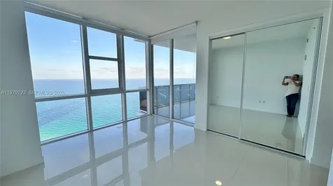 18201 Collins Avenue Sunny Isles Beach FL 33160