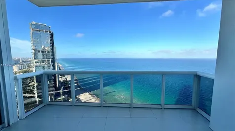 18201 Collins Avenue Sunny Isles Beach FL 33160