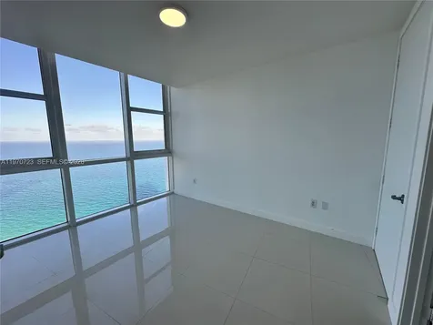 18201 Collins Avenue Sunny Isles Beach FL 33160