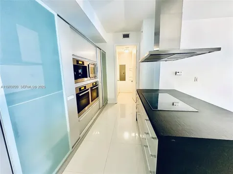18201 Collins Avenue Sunny Isles Beach FL 33160