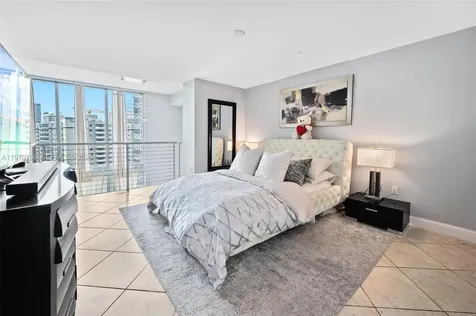 1050 Brickell Avenue Miami FL 33131