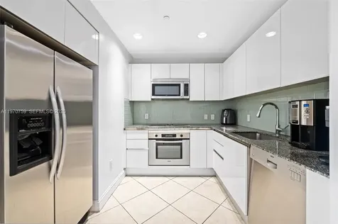 1050 Brickell Avenue Miami FL 33131