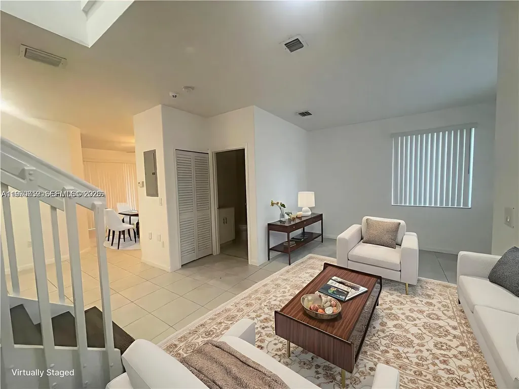 2744 SE 15th Place Homestead FL 33035