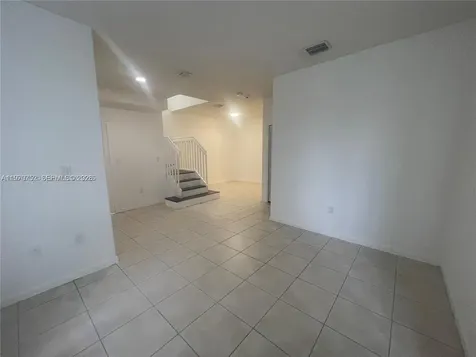 2744 SE 15th Place Homestead FL 33035
