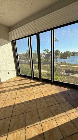 201 Lake Pointe Drive Oakland Park FL 33309