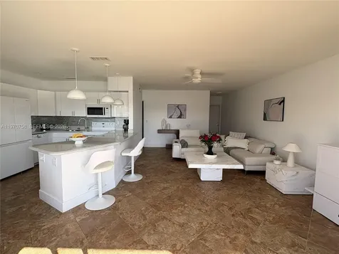 1201 S Riverside Drive Pompano Beach FL 33062