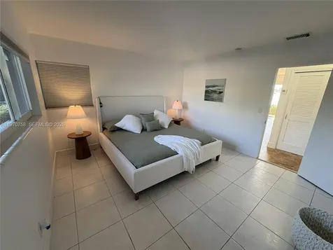1201 S Riverside Drive Pompano Beach FL 33062