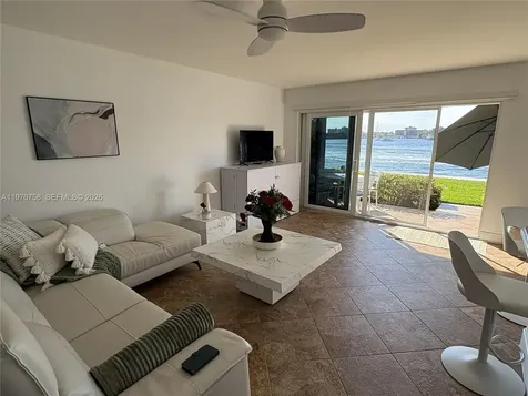1201 S Riverside Drive Pompano Beach FL 33062