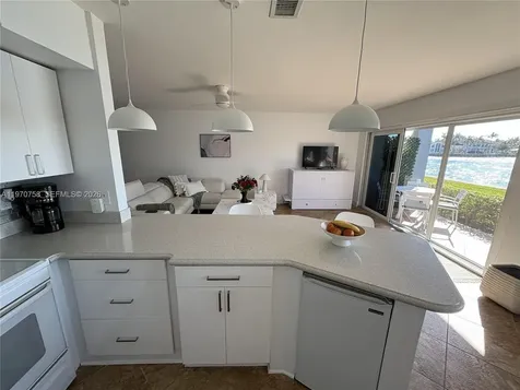 1201 S Riverside Drive Pompano Beach FL 33062