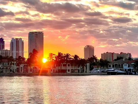 2910 Point East Drive Aventura FL 33160