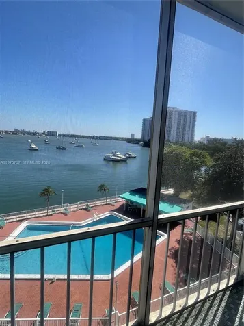 2910 Point East Drive Aventura FL 33160