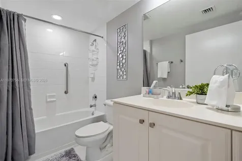 18100 N Bay Road Sunny Isles Beach FL 33160