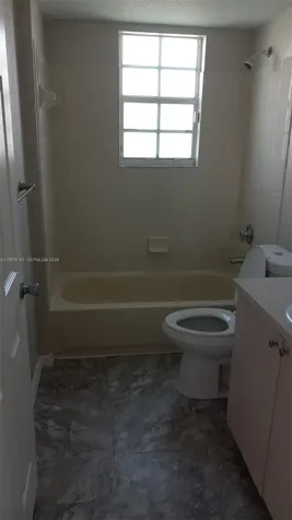 1212 Belmont Lane North Lauderdale FL 33068
