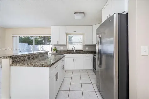 210 SW 98th Terrace Pembroke Pines FL 33025