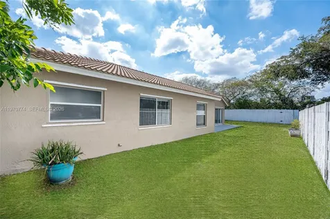 210 SW 98th Terrace Pembroke Pines FL 33025
