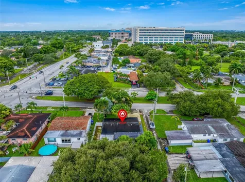 911 N Park Road Hollywood FL 33021
