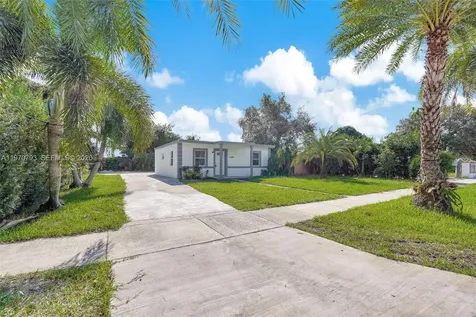 15955 NW 21st Avenue Miami Gardens FL 33054