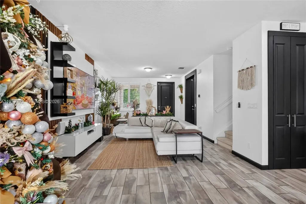 217 NW 36th Avenue Pompano Beach FL 33069